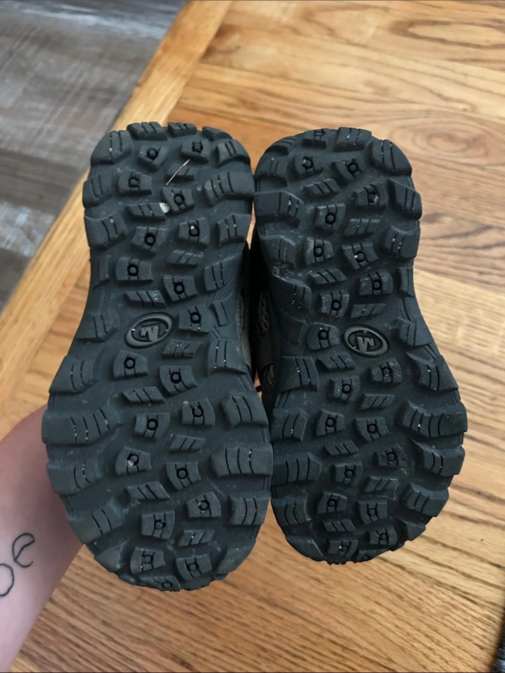 Toddler Merrell Sneakers - Picture 3 of 4